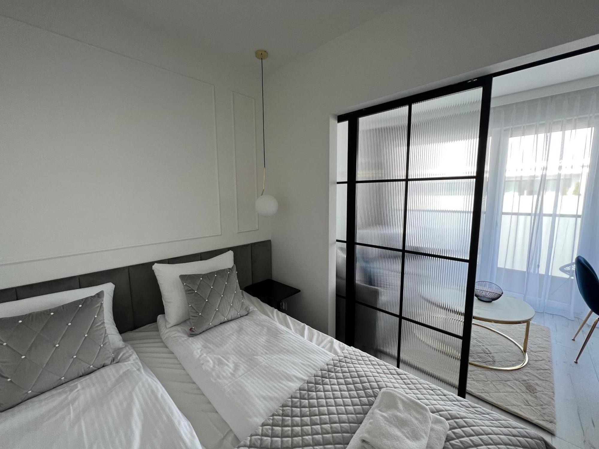 Apartament Glamour Basen, Sauna, Jacuzzi, Silownia, Restauracja - 365Pam Kołobrzeg Eksteriør billede